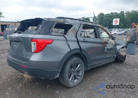 2022 Ford Explorer Xlt z USA, uszkodzony, nr VIN 1FMSK8DH2NGA82583